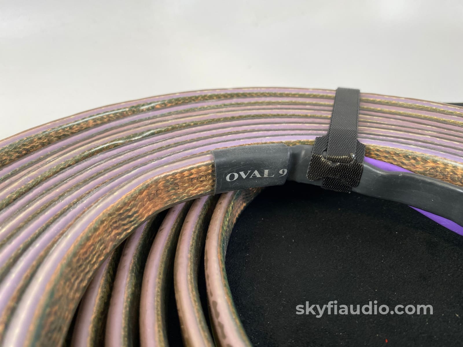 Analysis Plus - Oval 9 Speaker Cables 7M Length