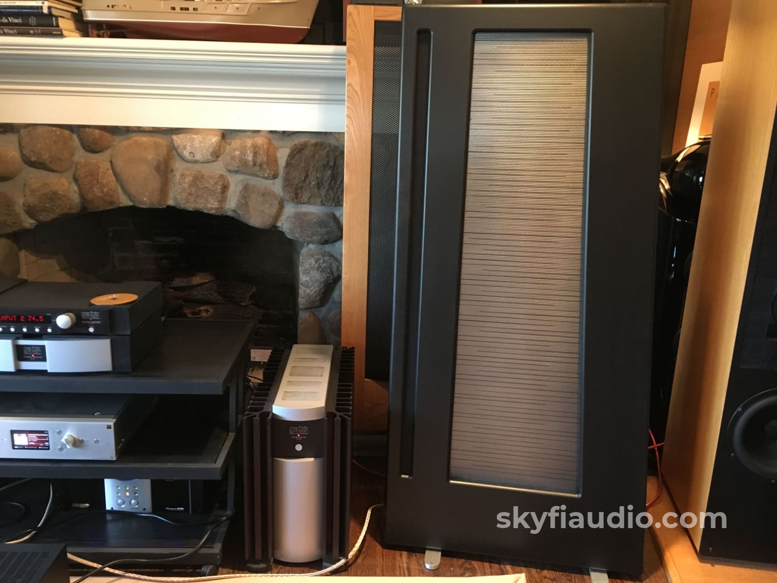 Apogee Acoustics Duetta Sig Speakers Signature Version
