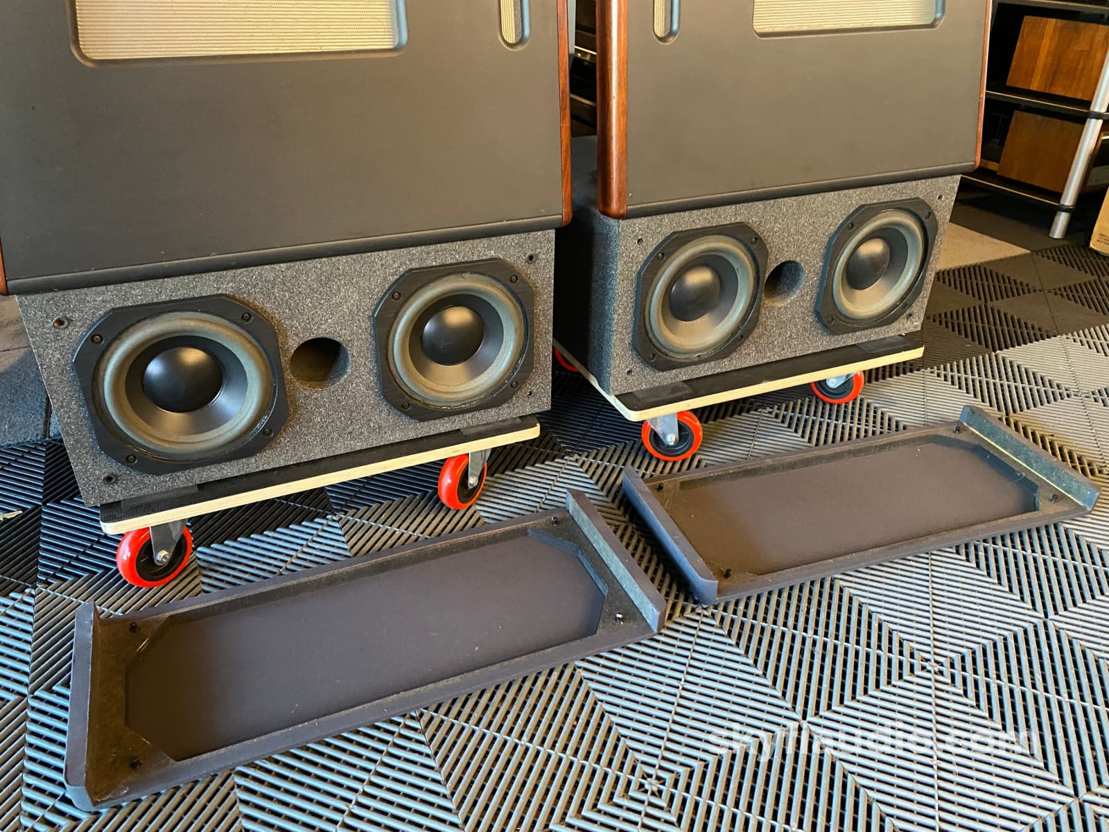 Apogee Stage Full Range Ribbon Speakers W/Matching Mini-Grand Subwoofers + Dax Crossover