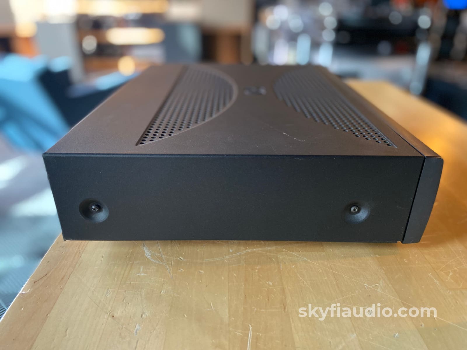 Arcam Alpha 10 Integrated Amplifier 100W X 2 (230V)