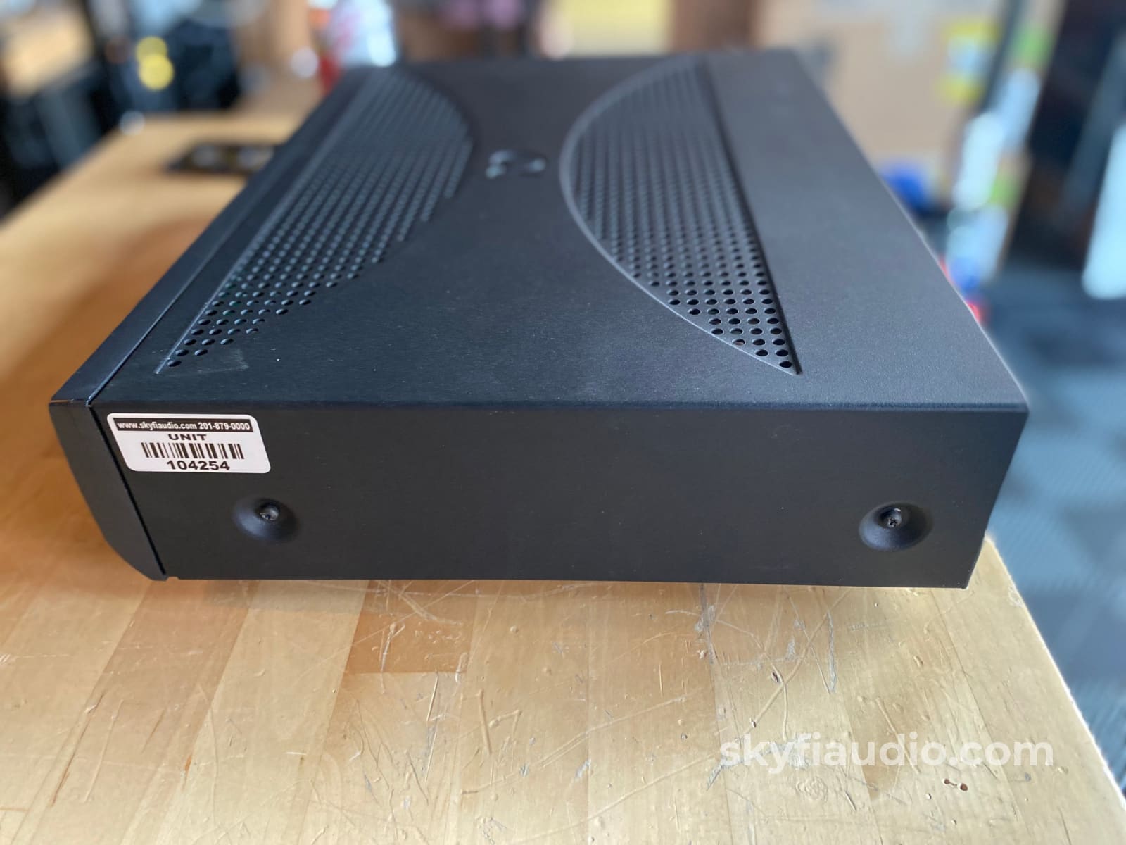 Arcam Alpha 10 Integrated Amplifier 100W X 2 (230V)