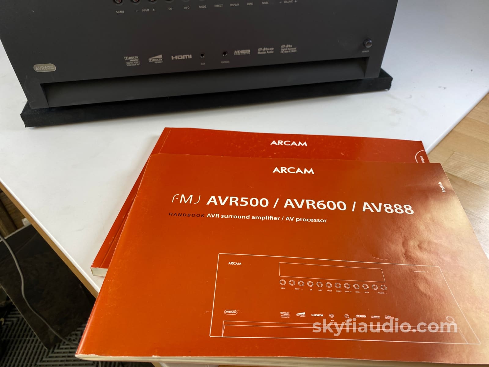 Arcam Fmj Avr600 Receiver With Free Matching Flagship Diva Cd Player! Integrated Amplifier