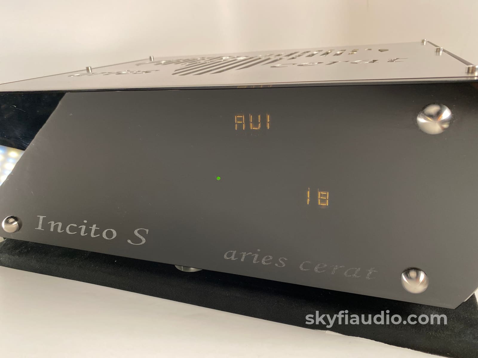 Aries Cerat Incito S Tube Preamp - Super Rare Uses Transformer Volume Control Preamplifier