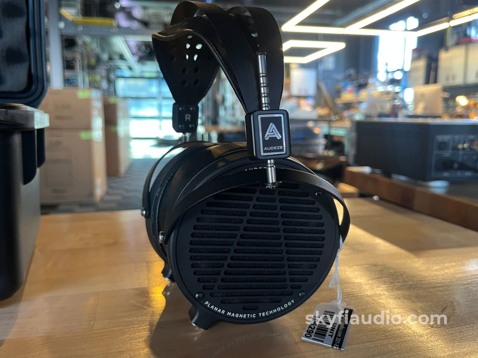 Audeze LCD-2C Classic Planar Magnetic Headphones