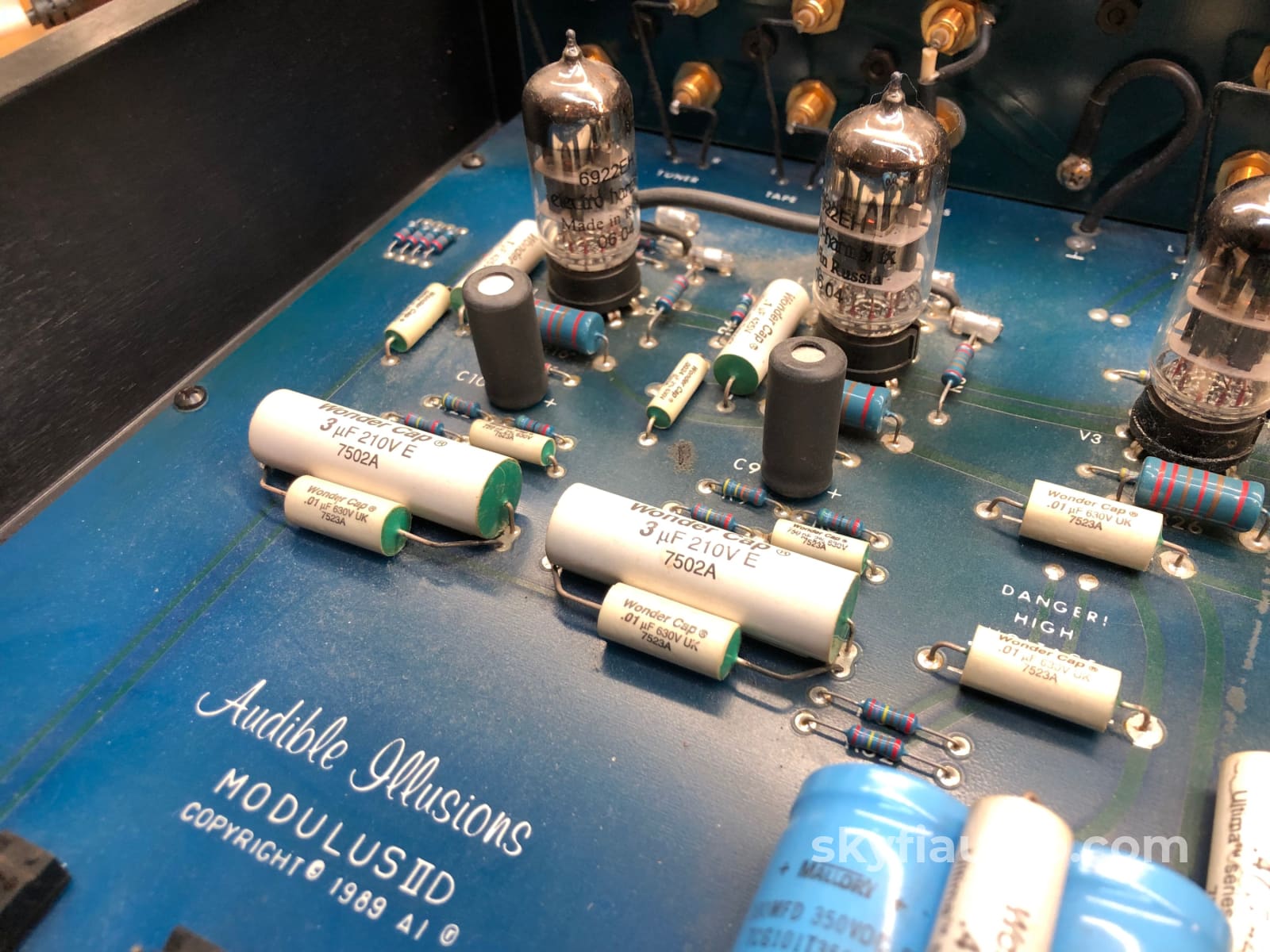 Audible Illusions Modulus Iid Tube Preamp With Phono Stage Preamplifier