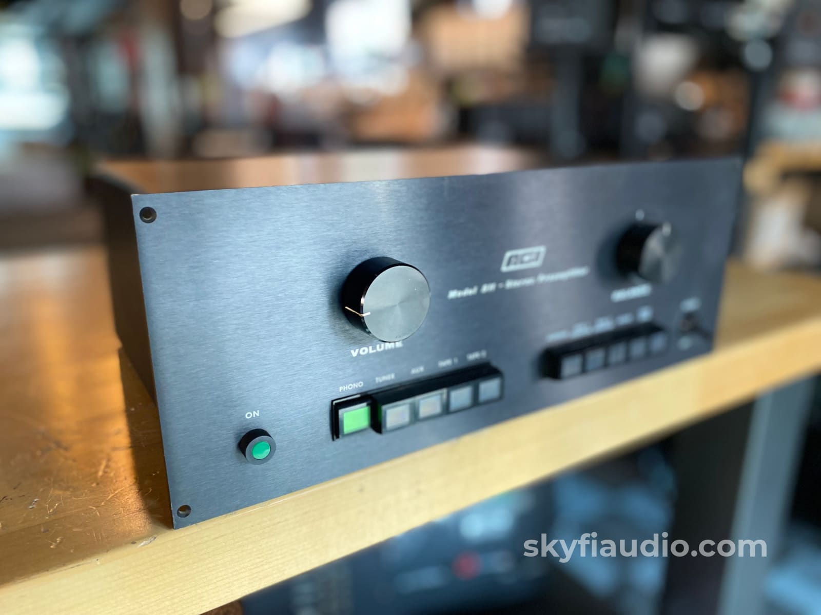 Audio General AGI 511 High Speed Preamplifier w/Phono