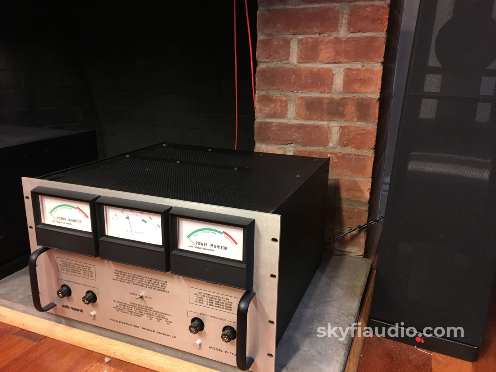 Audio Research D-110 Solid State Amplifier