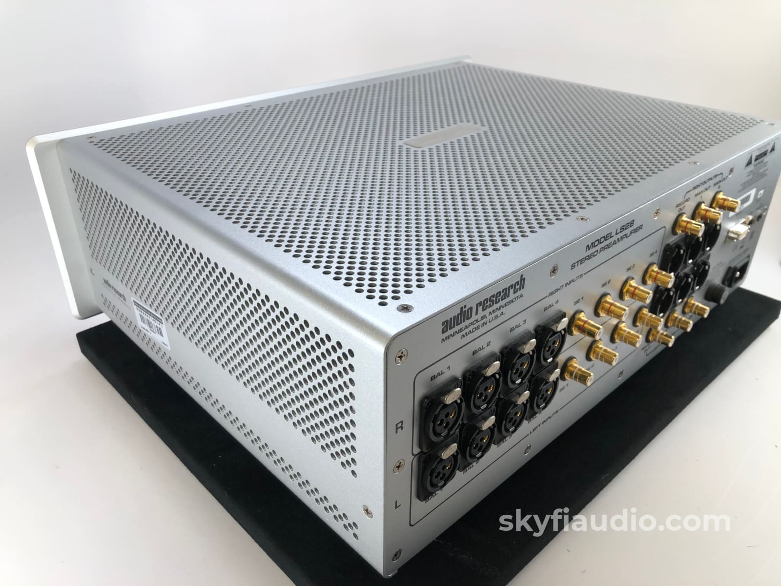 Audio Research Ls28 All Tube Preamp - Complete With Warranty Preamplifier
