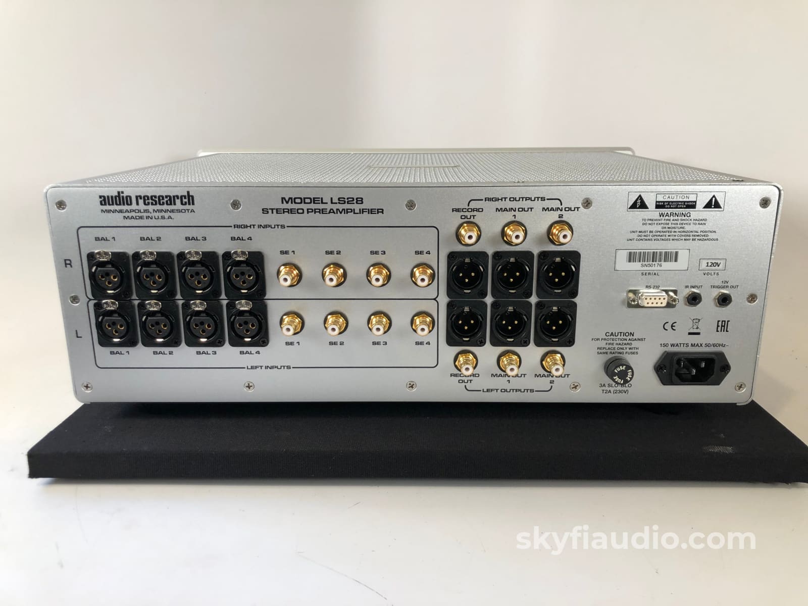 Audio Research Ls28 Tube Preamp - Like New And Still Under Warranty Preamplifier