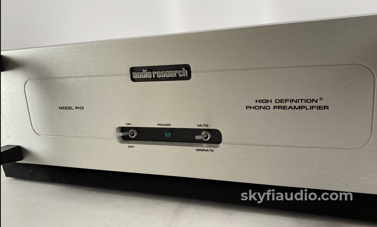 Audio Research Ph3 Hybrid Tube Phono Preamplifier