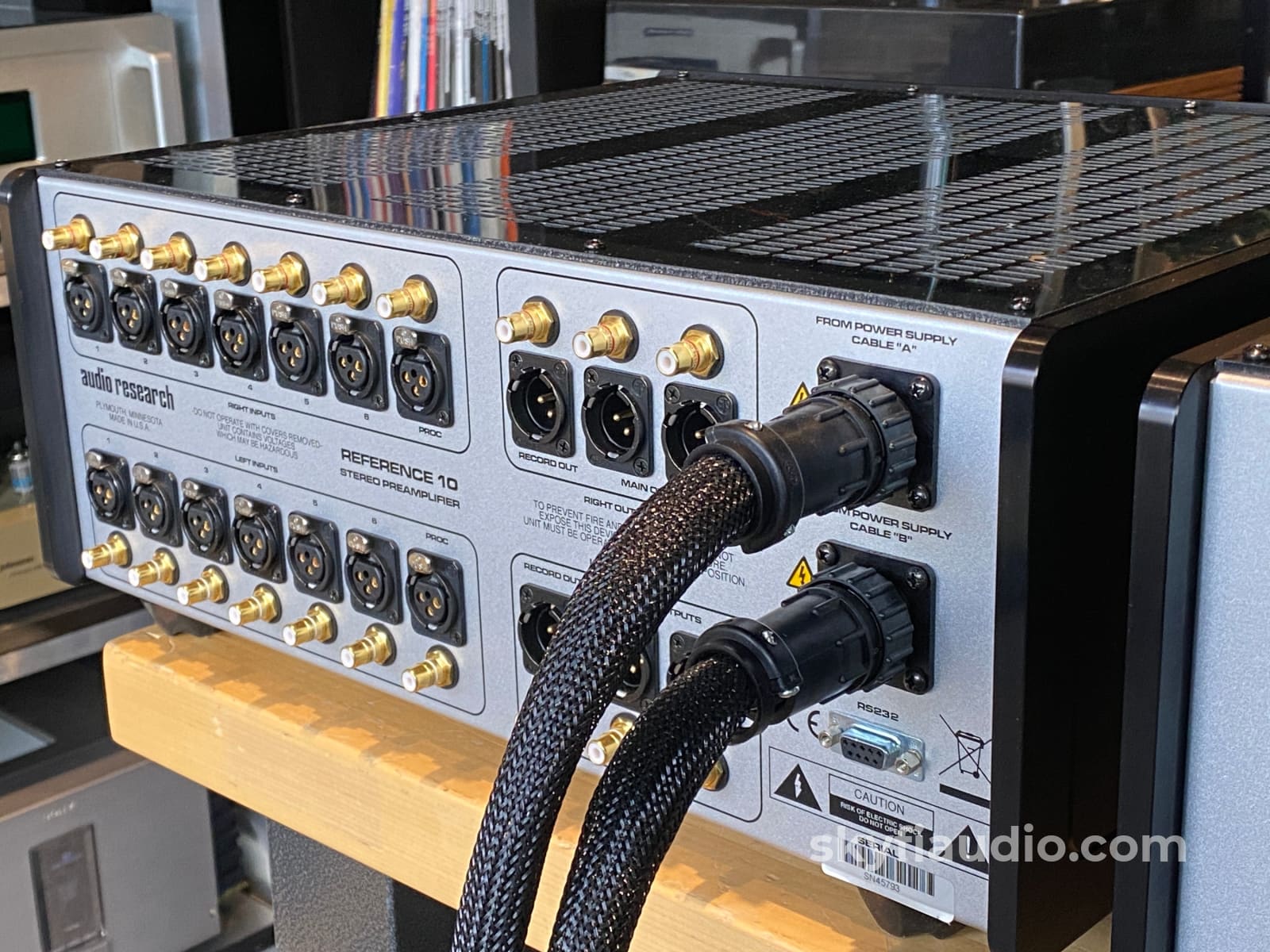 Audio Research Reference 10 Line-Stage Tube Preamp Preamplifier