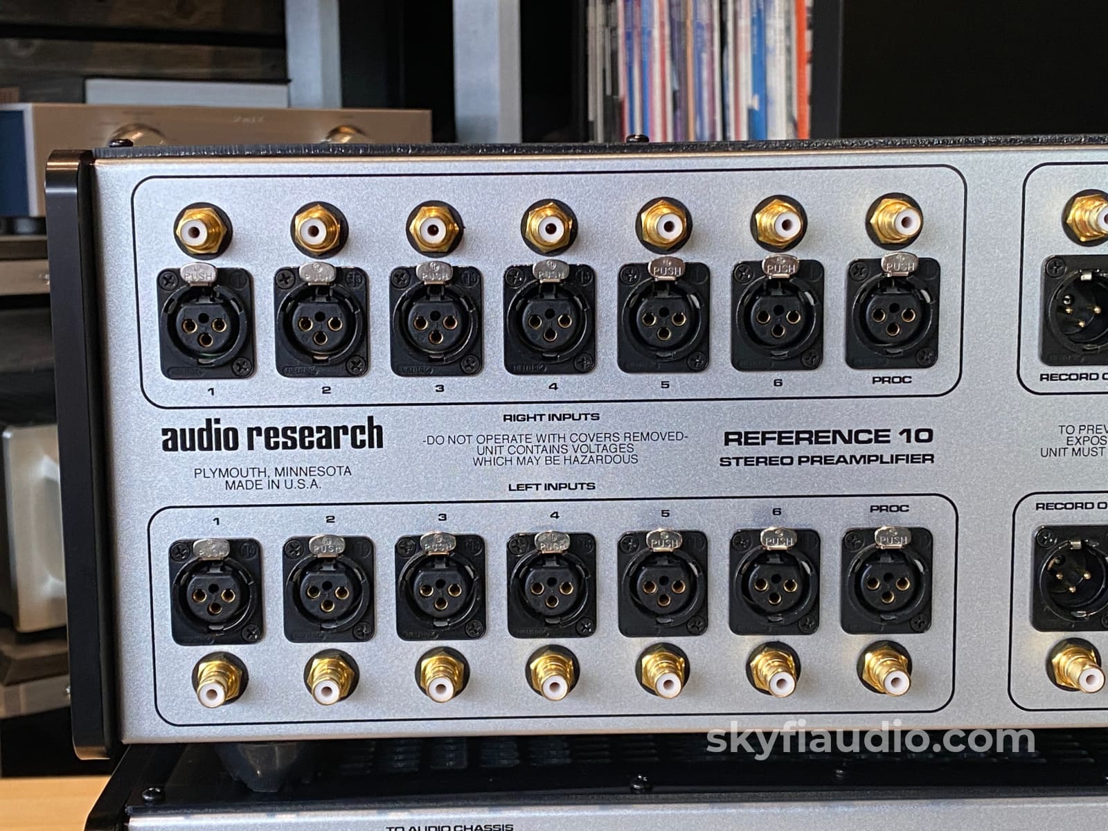 Audio Research Reference 10 Line-Stage Tube Preamp Preamplifier