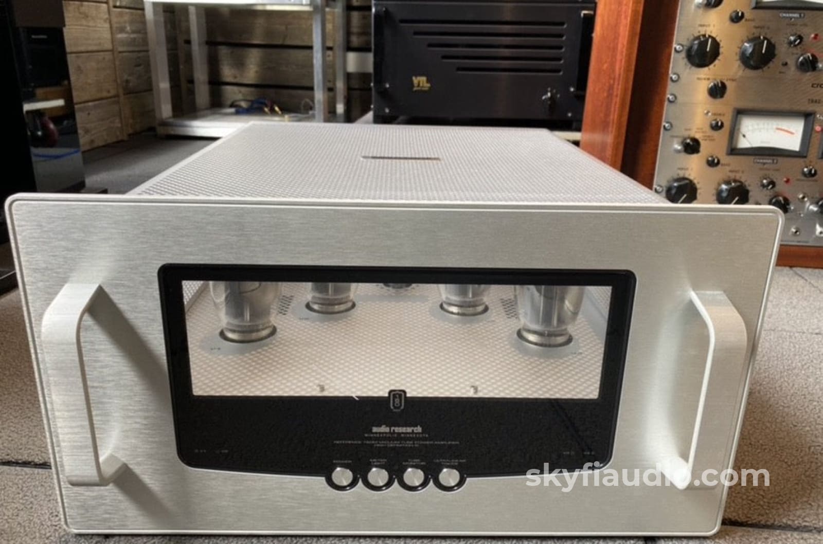 Audio Research Reference 160 M - Most Beautiful Amplifier Ever Made