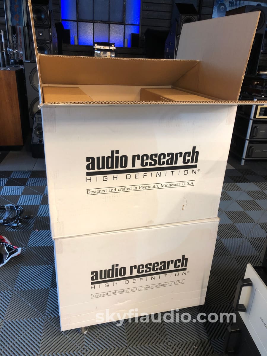 Audio Research Reference 160 M - Most Beautiful Amplifier Ever Made