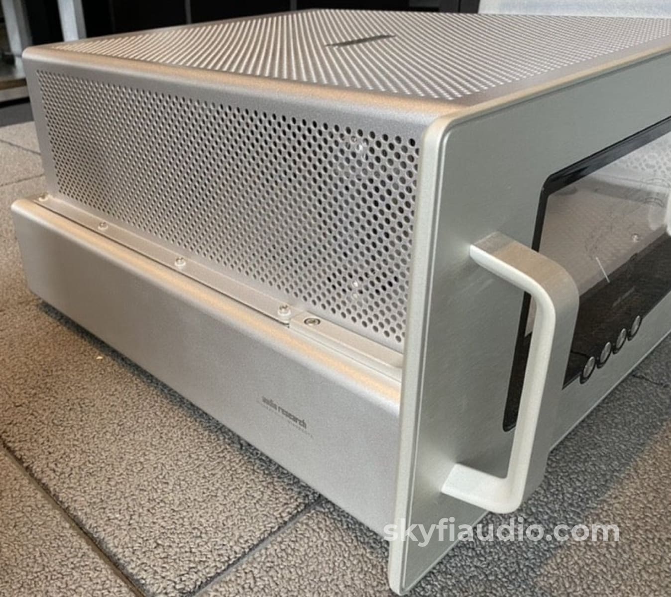 Audio Research Reference 160 M - Most Beautiful Amplifier Ever Made