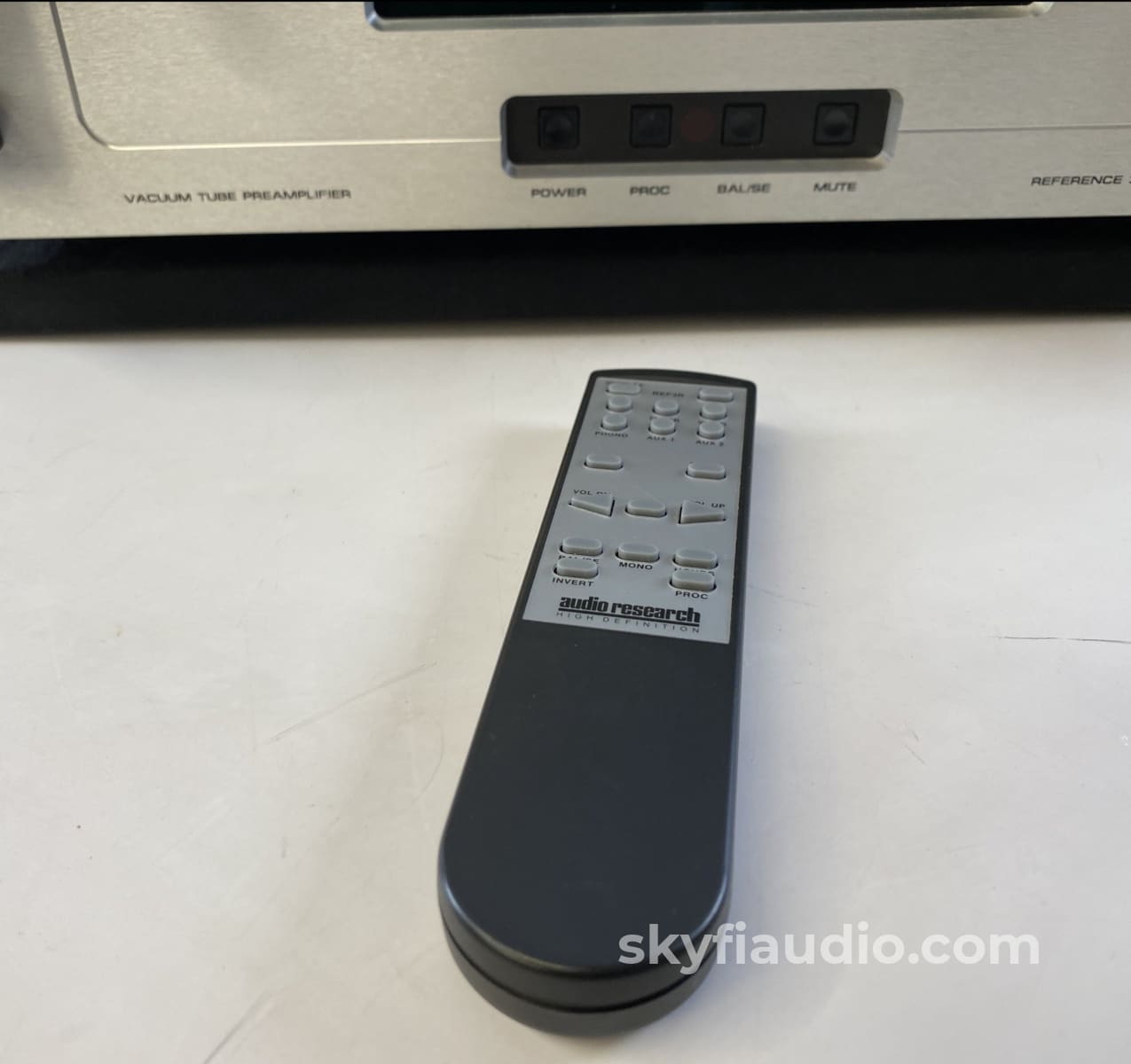 Audio Research Reference 3 - Ref3 All Tube Line Preamplifier