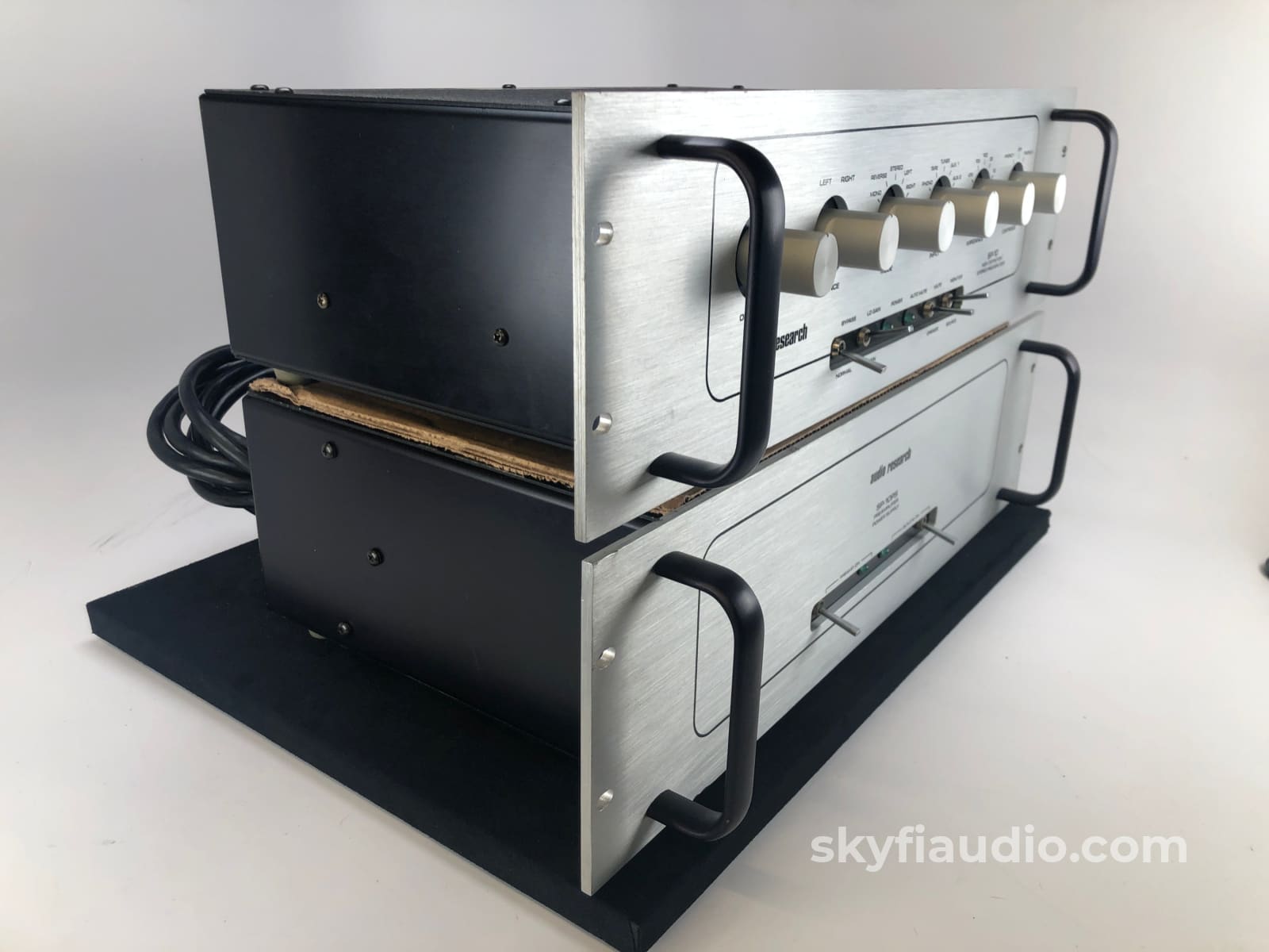 Audio Research Sp-10 - Two Chassis Tube Preamplifier