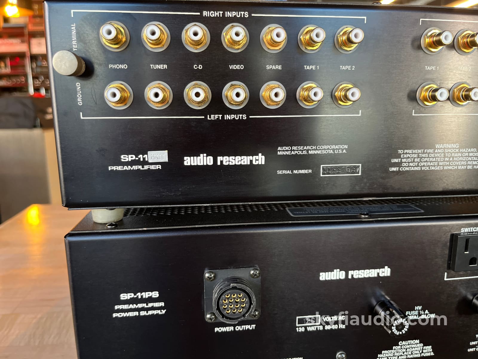 Audio Research SP 11 MKII Vintage Hybrid Preamp Serviced Preamplifier