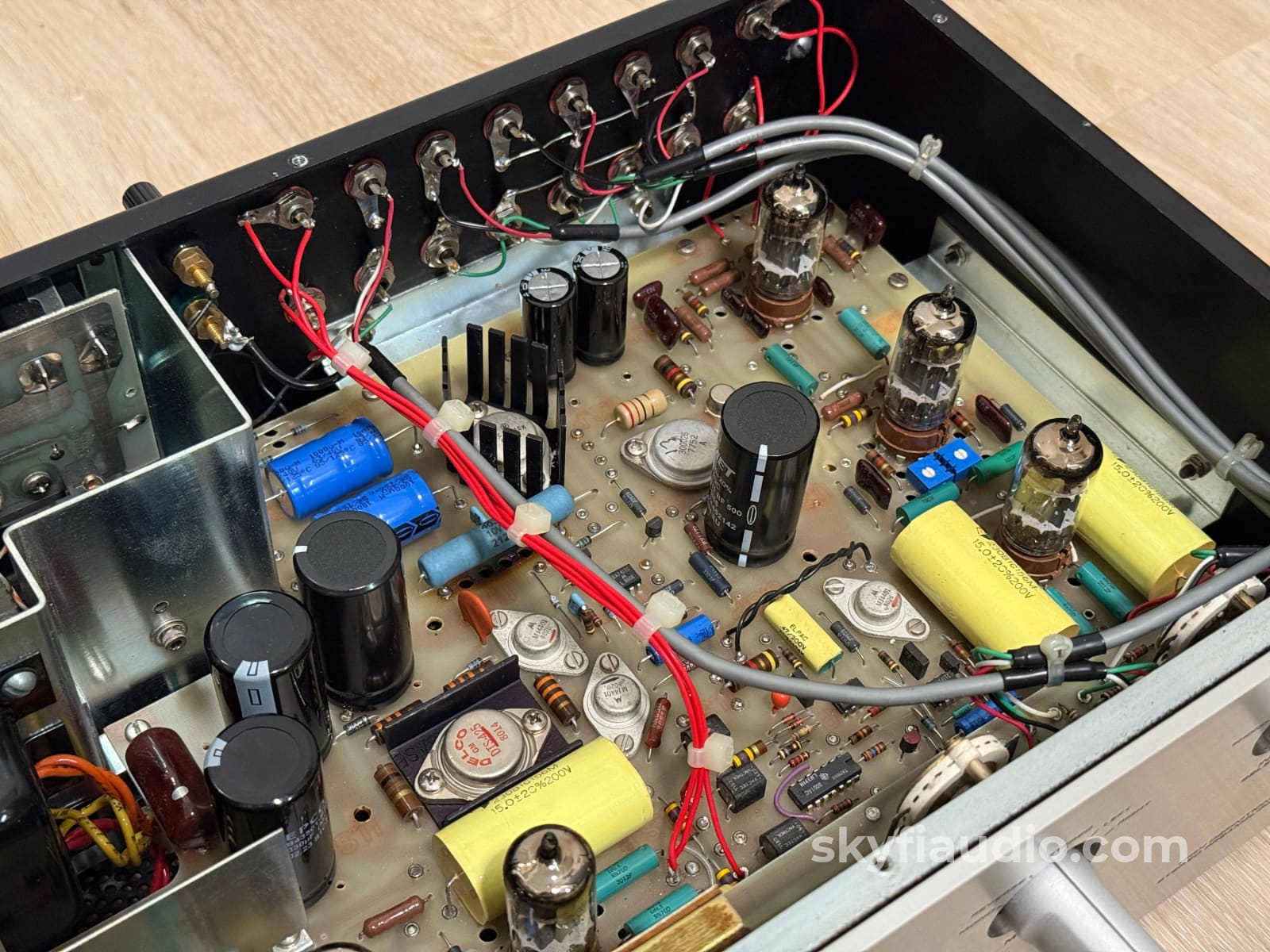 Audio Research SP-6B Vintage Tube Preamp w/ Original Box - Serviced Preamplifier