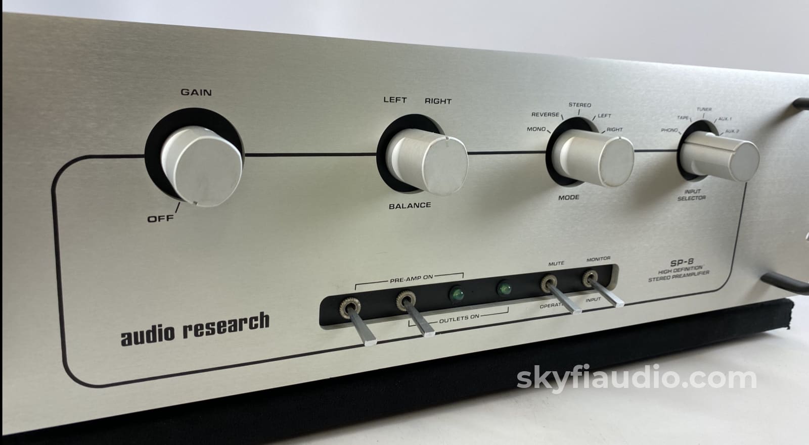 Audio Research Sp-8 All Tube Analog Preamp With Phono Stage Preamplifier