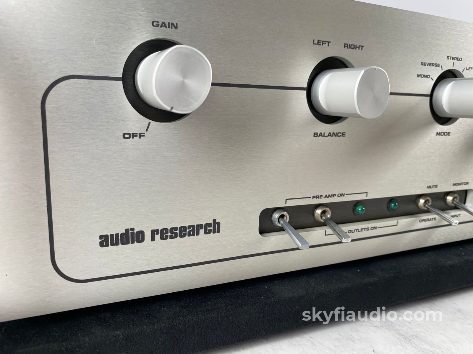Audio Research Sp8 Vintage Tube Preamplifier - Serviced