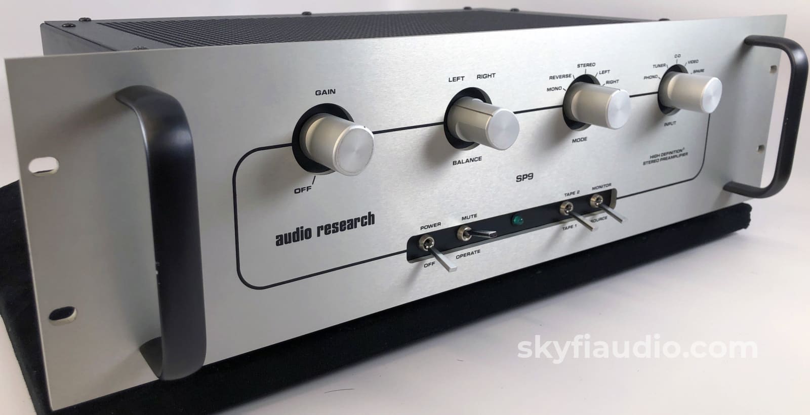 Audio Research Sp9 Tube / Solid State Hybrid Preamp With Phono Input Preamplifier
