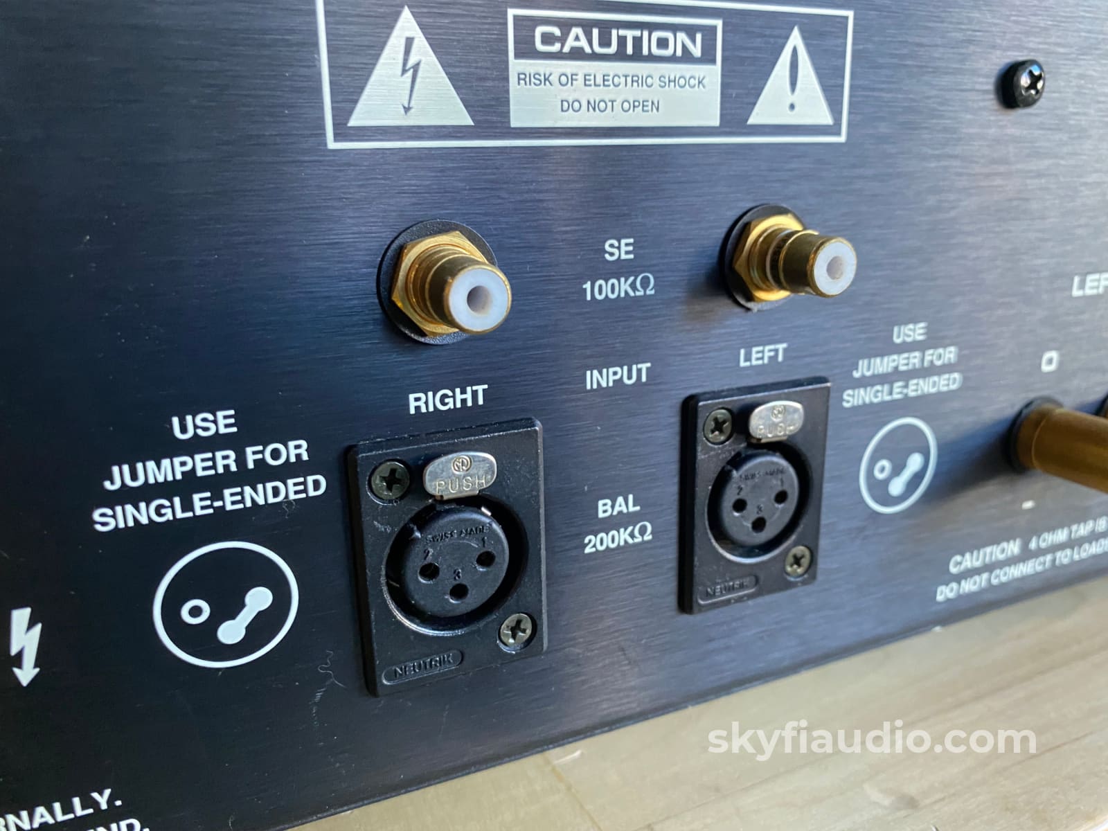 Audio Research Vt100 Mkii Tube Amplifier In Rare Black Finish