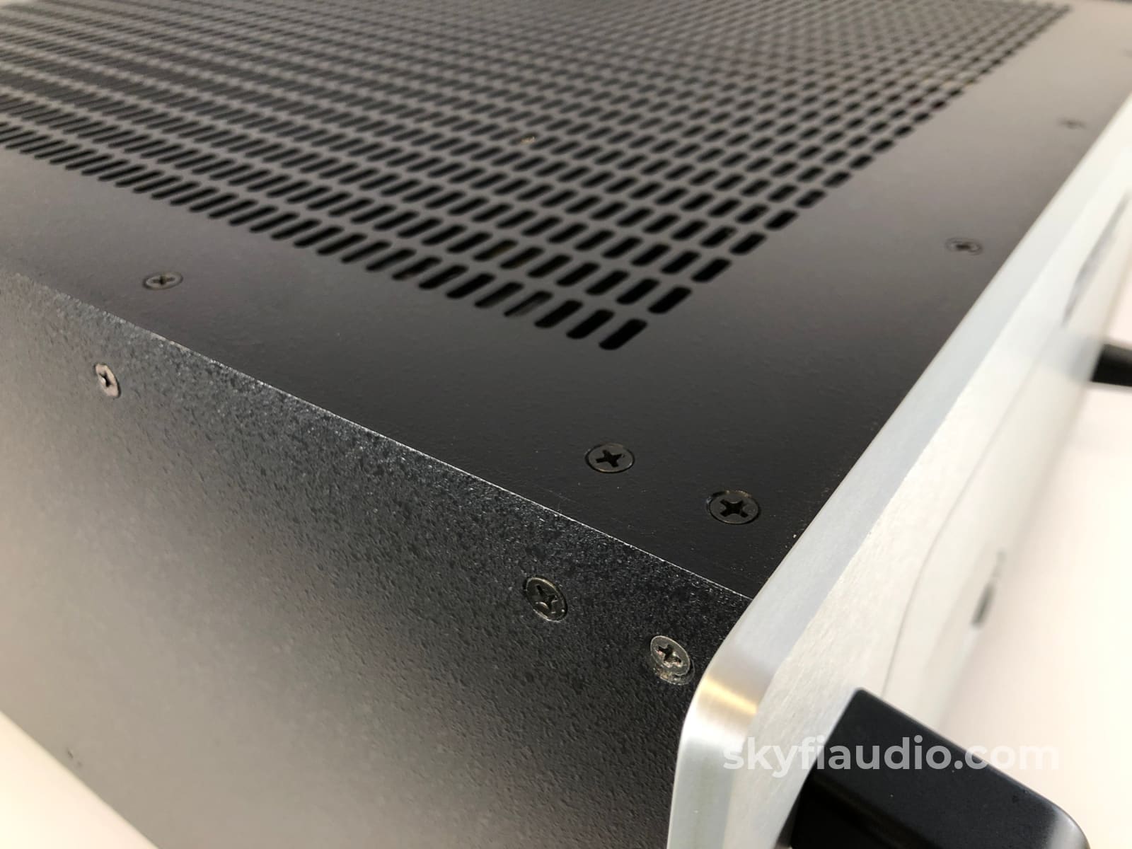 Audio Research Vt100 Mkiii Tube Amplifier - Soon To Be A Classic!