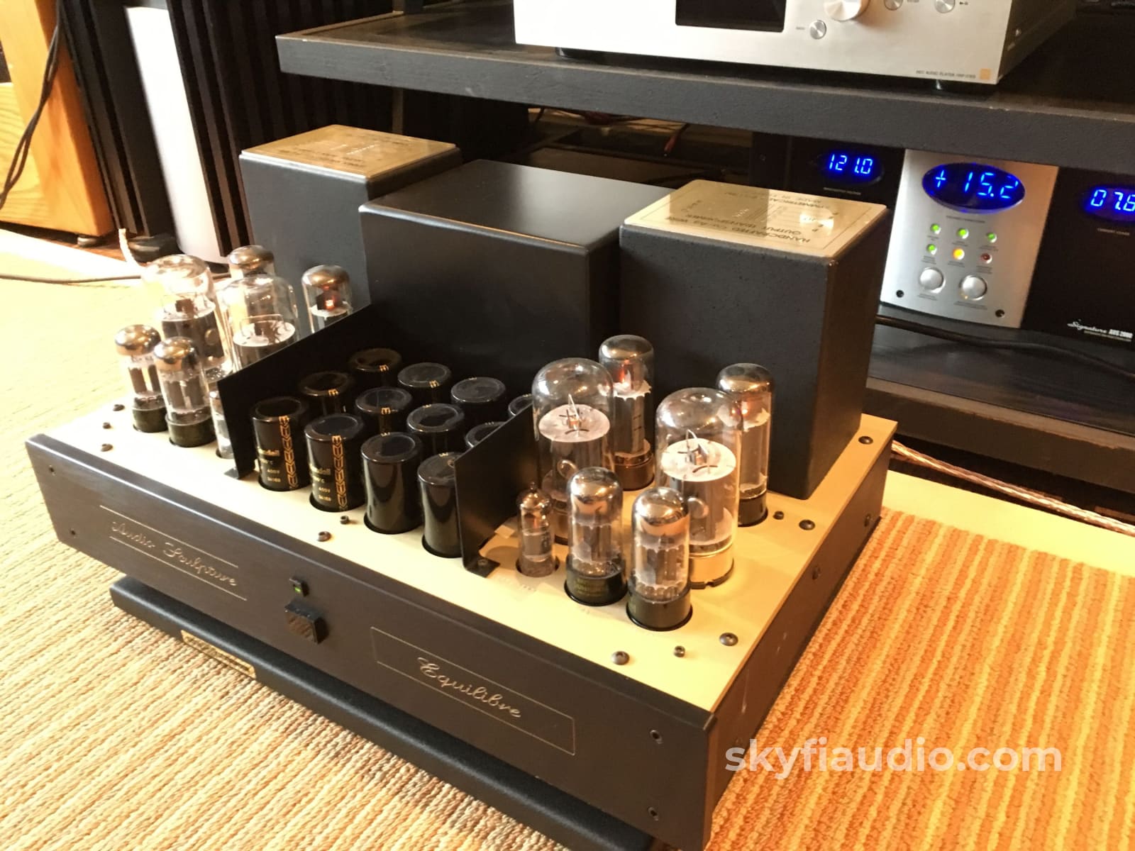 Audio Sculpture Equilibre Tube Amplifier