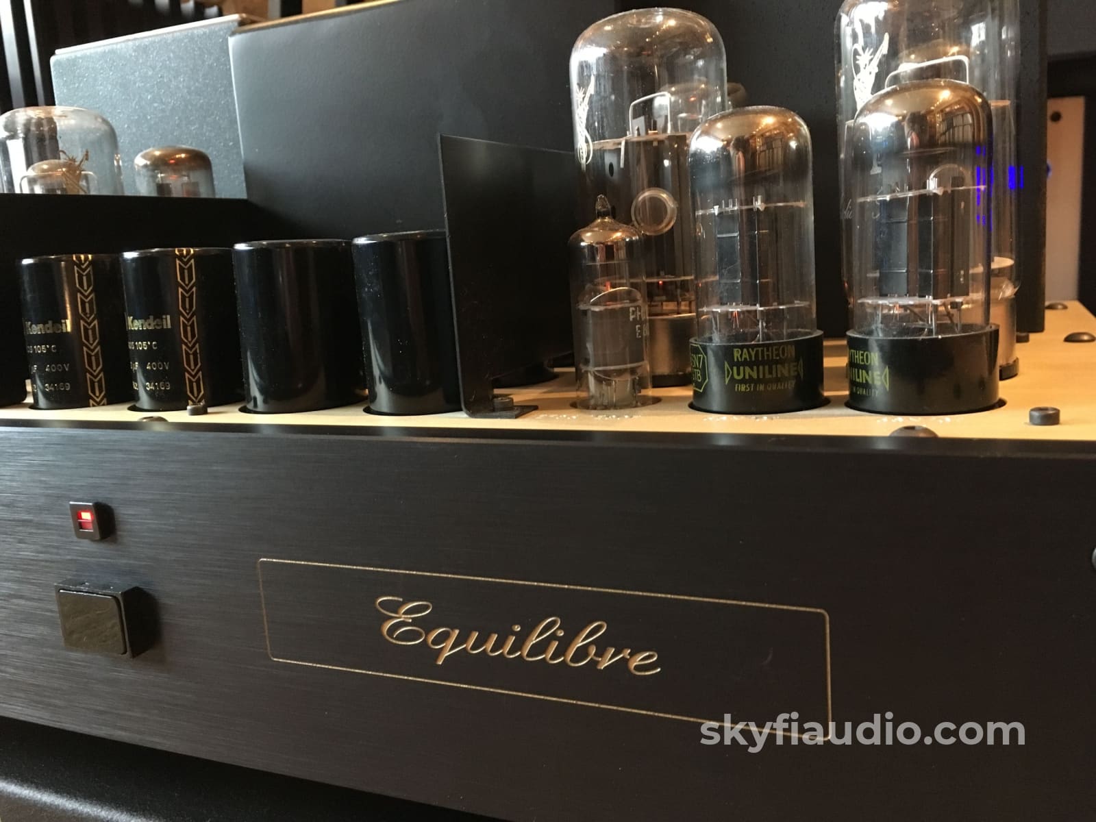 Audio Sculpture Equilibre Tube Amplifier