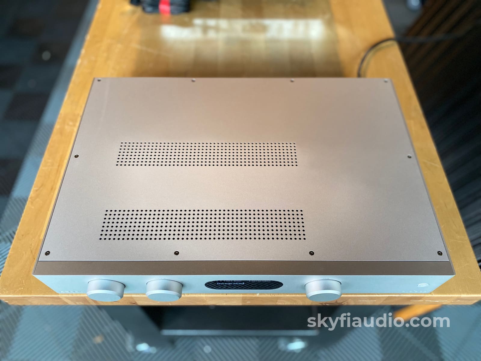 Audiolab 8300A Integrated Amplifier W/Phono