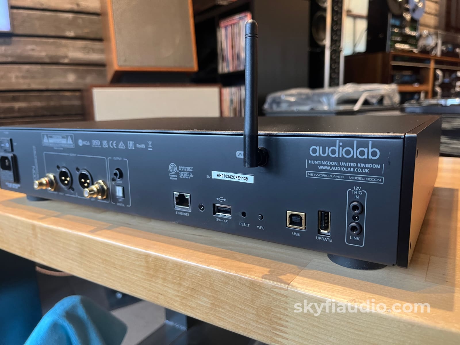 Audiolab 9000N Digital Music Streamer -W/ Latest Firmware - CD + Digital