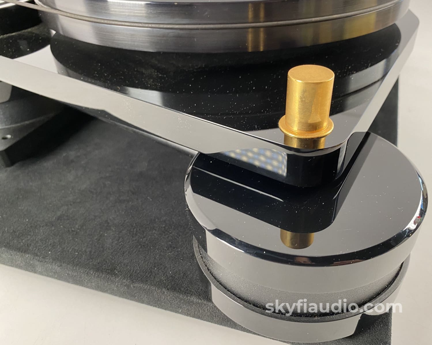 Audiomeca Romance Turntable Plus Romeo Arm - With New Sumiko Blackbird Cartridge
