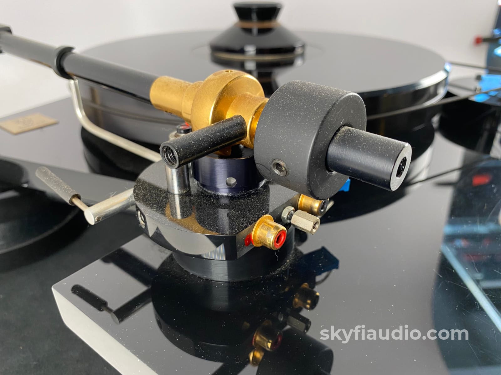 Audiomeca Romance Turntable Plus Romeo Arm - With New Sumiko Blackbird Cartridge