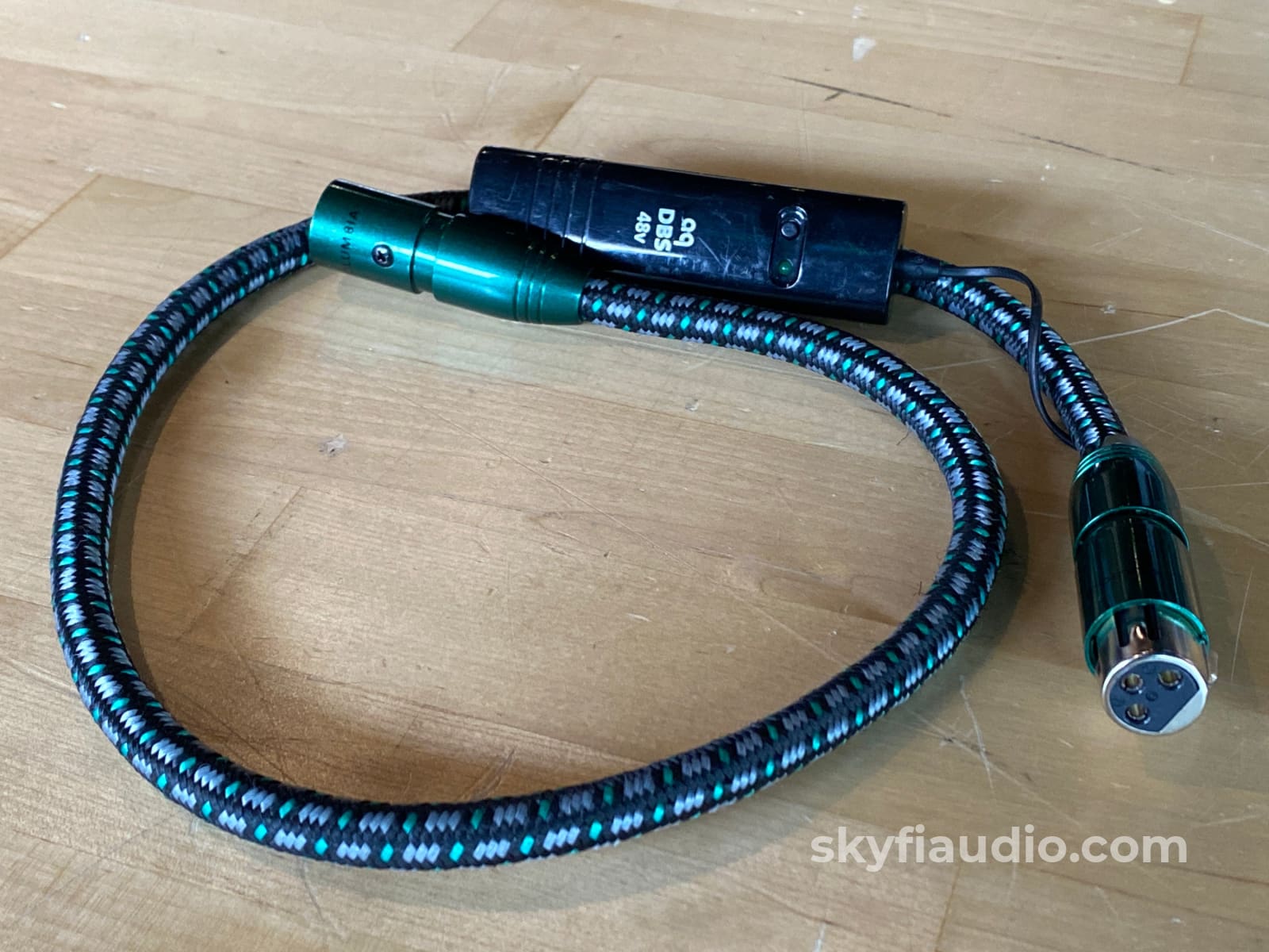 AudioQuest Columbia XLR Interconnect (SINGLE) w/ DBS for Center Channe