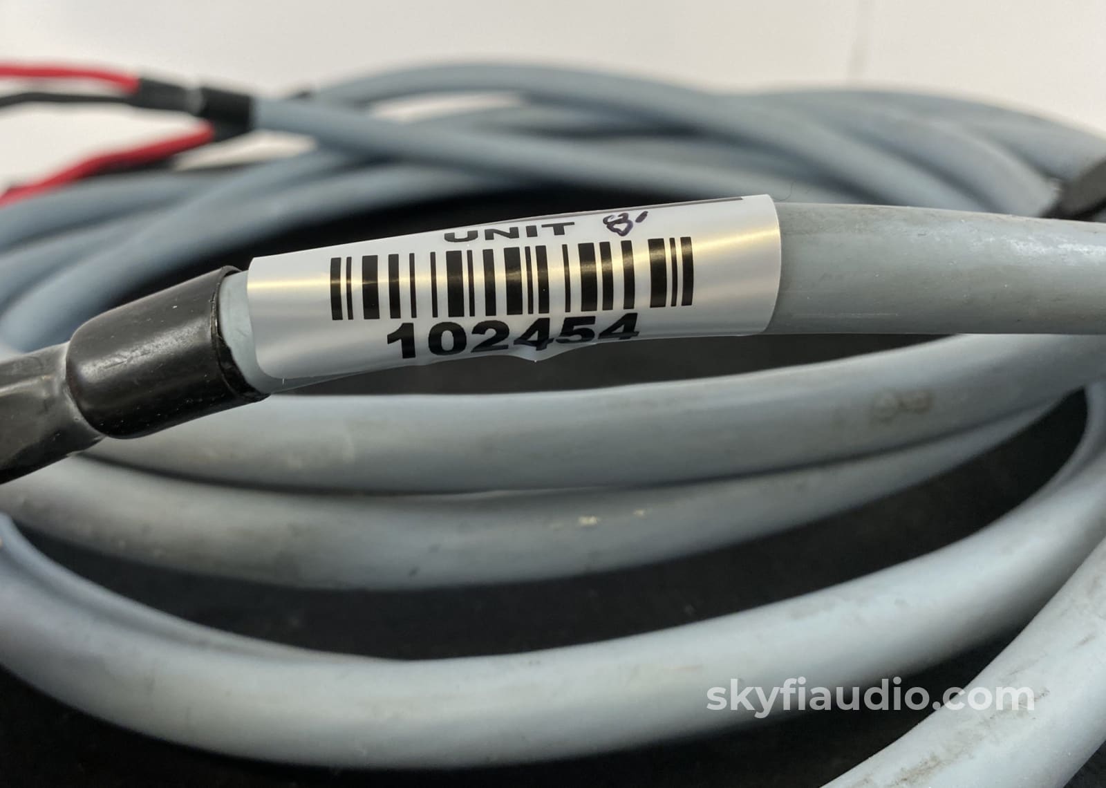 Audioquest Crystal Hyperlitz Speaker Cable Pair - 8 Cables