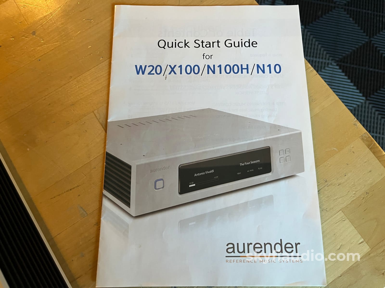 Aurender AUR-X100L Digital Network Transport with 12TB Storage CD + Digital