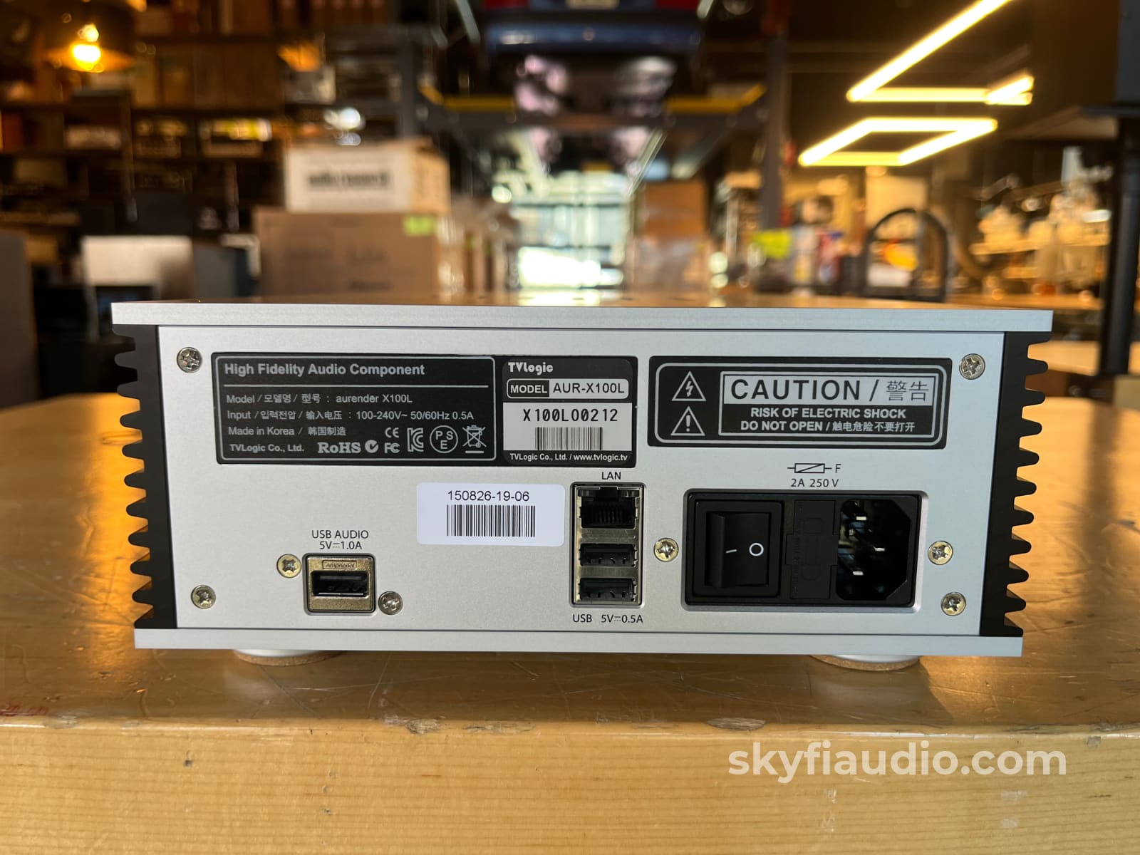 Aurender AUR-X100L Digital Network Transport with 12TB Storage CD + Digital