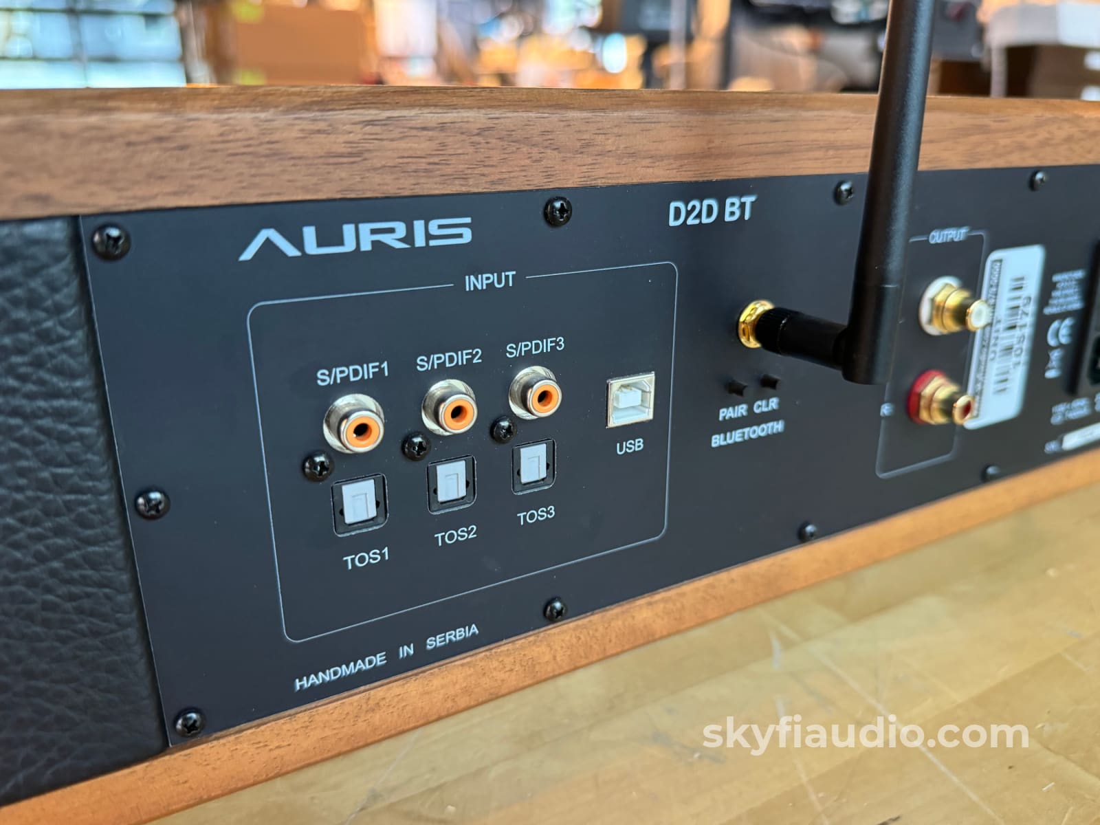 Auris D2D Bt Digital To Analogue Converter Dsd Capable Cd +