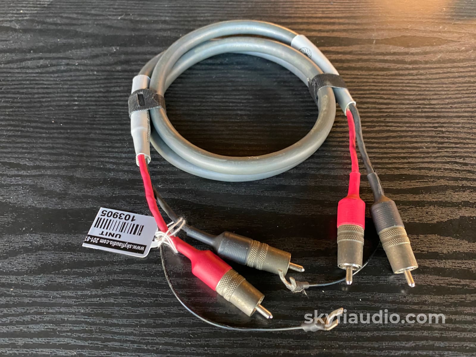 Ayre Signature Series Phono Cable W/ Ground - 1M Cables