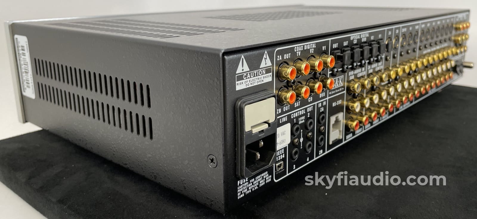 B&K Reference 30 Preamplifier And Surround Sound Processor
