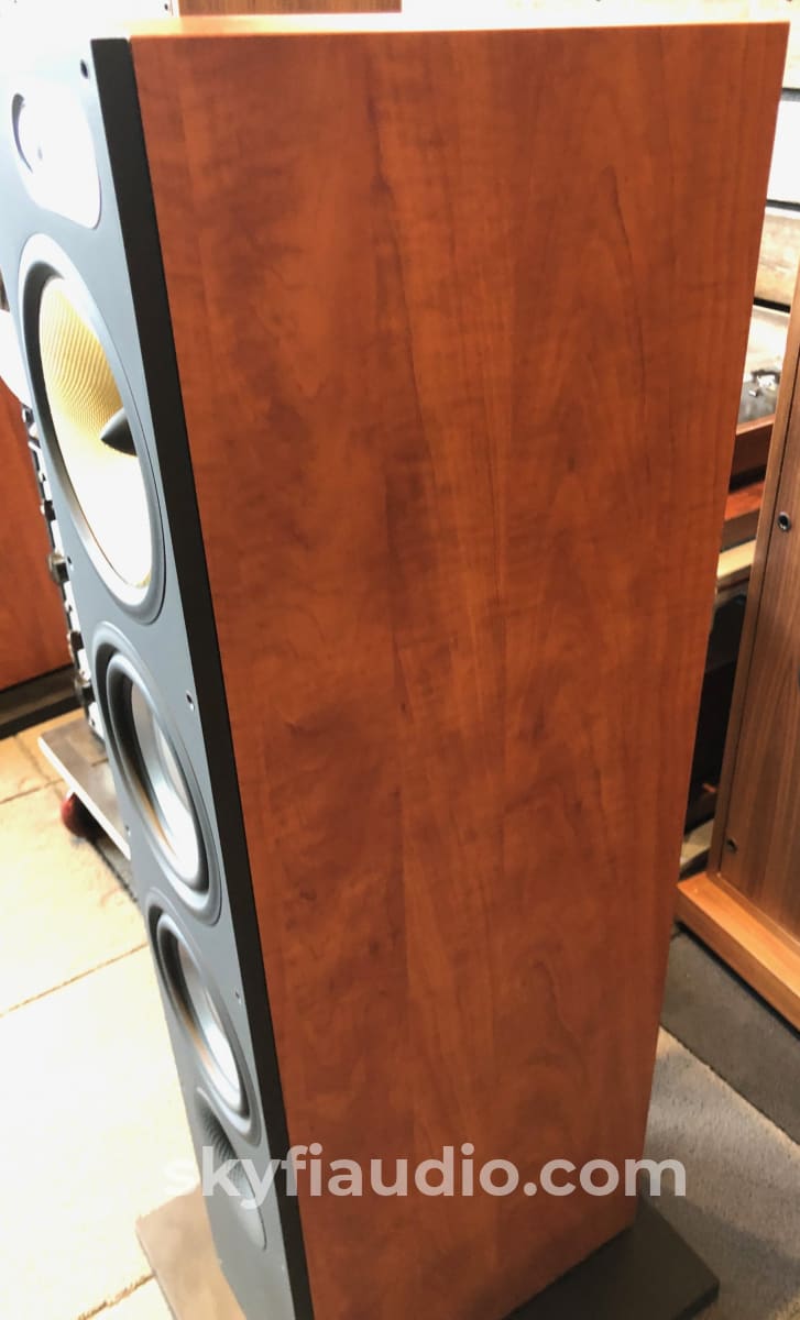 B&W (Bowers And Wilkins) 600 Series - 683 Floorstanding Three-Way Speakers