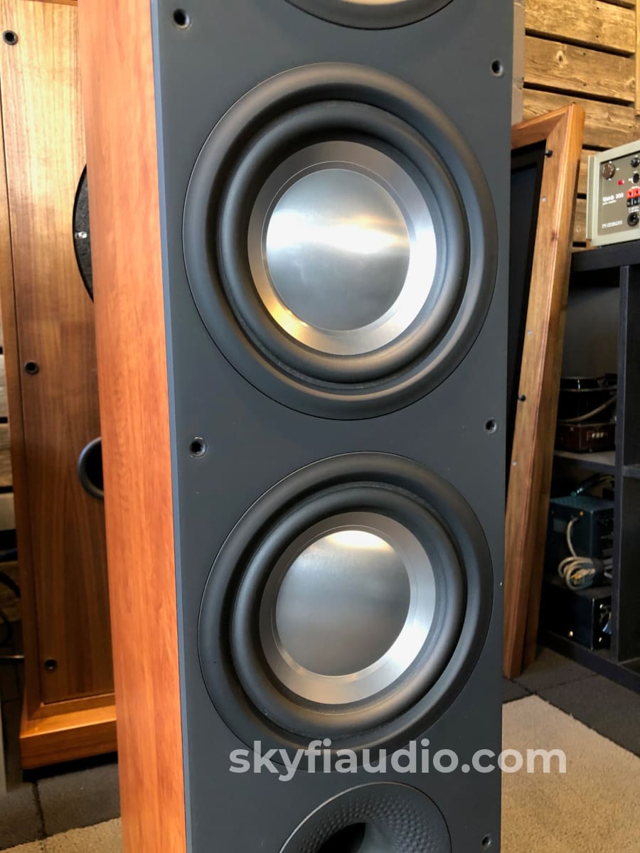 B&W (Bowers And Wilkins) 600 Series - 683 Floorstanding Three-Way Speakers