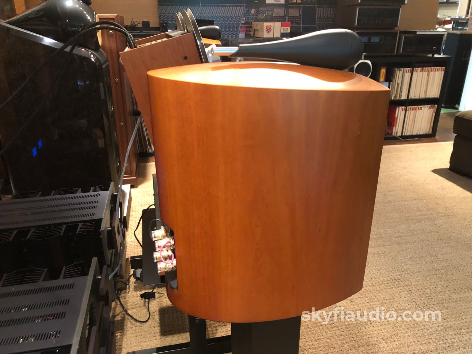 B&W (Bowers and Wilkins) Nautilus 805S Speakers in a Cherrywood Finish