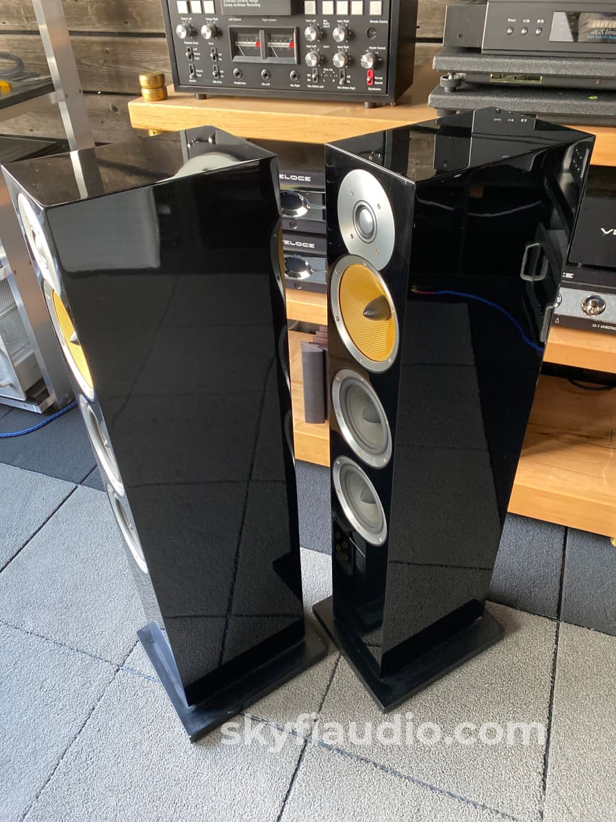B&W (Bowers & Wilkins) CM8 Floorstanding Speakers