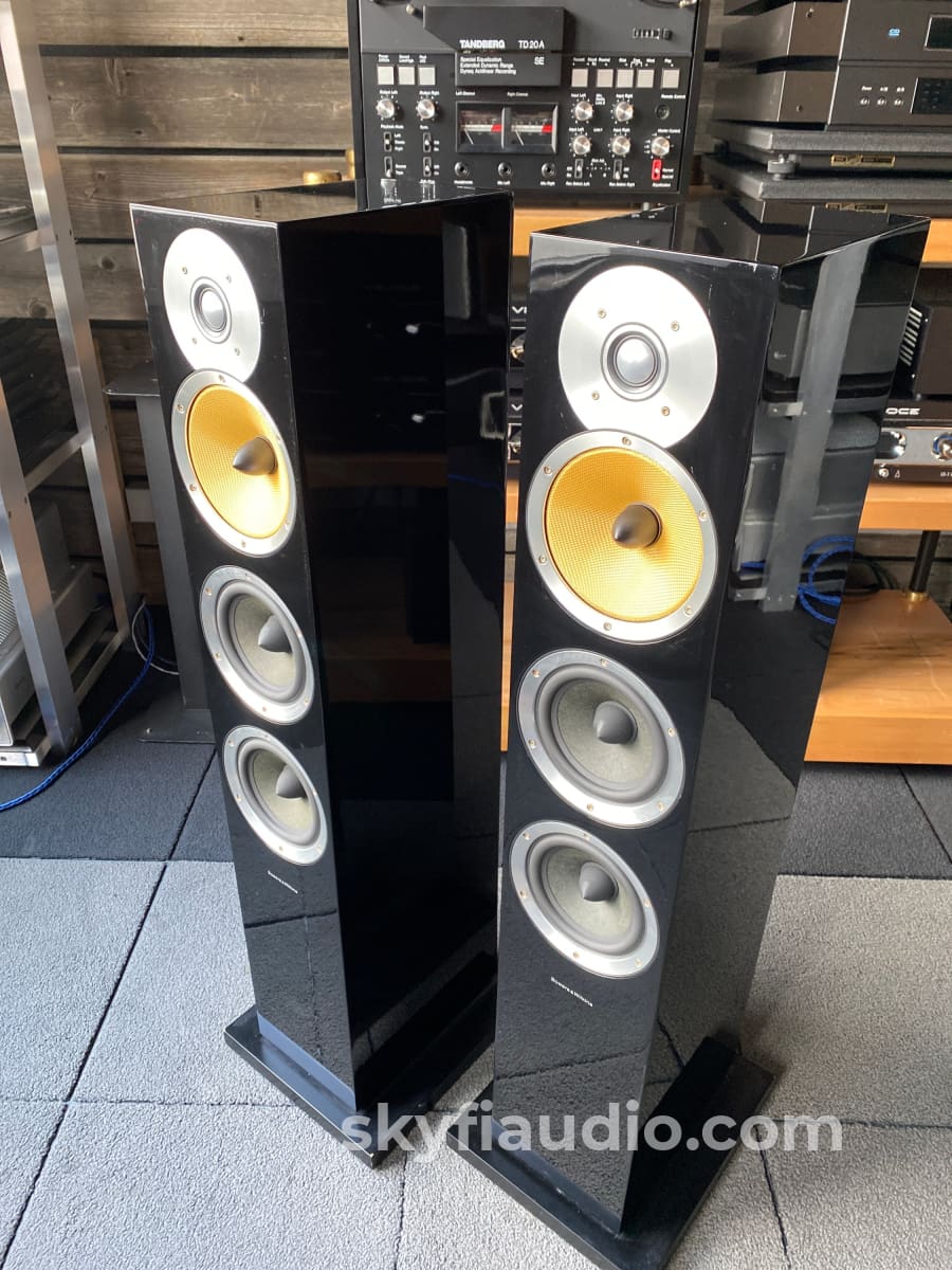 B&W (Bowers & Wilkins) Cm8 Floorstanding Speakers
