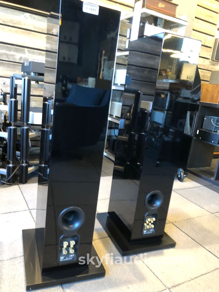 B&W (Bowers & Wilkins) Cm9 Floorstanding Speakers In Gloss Black