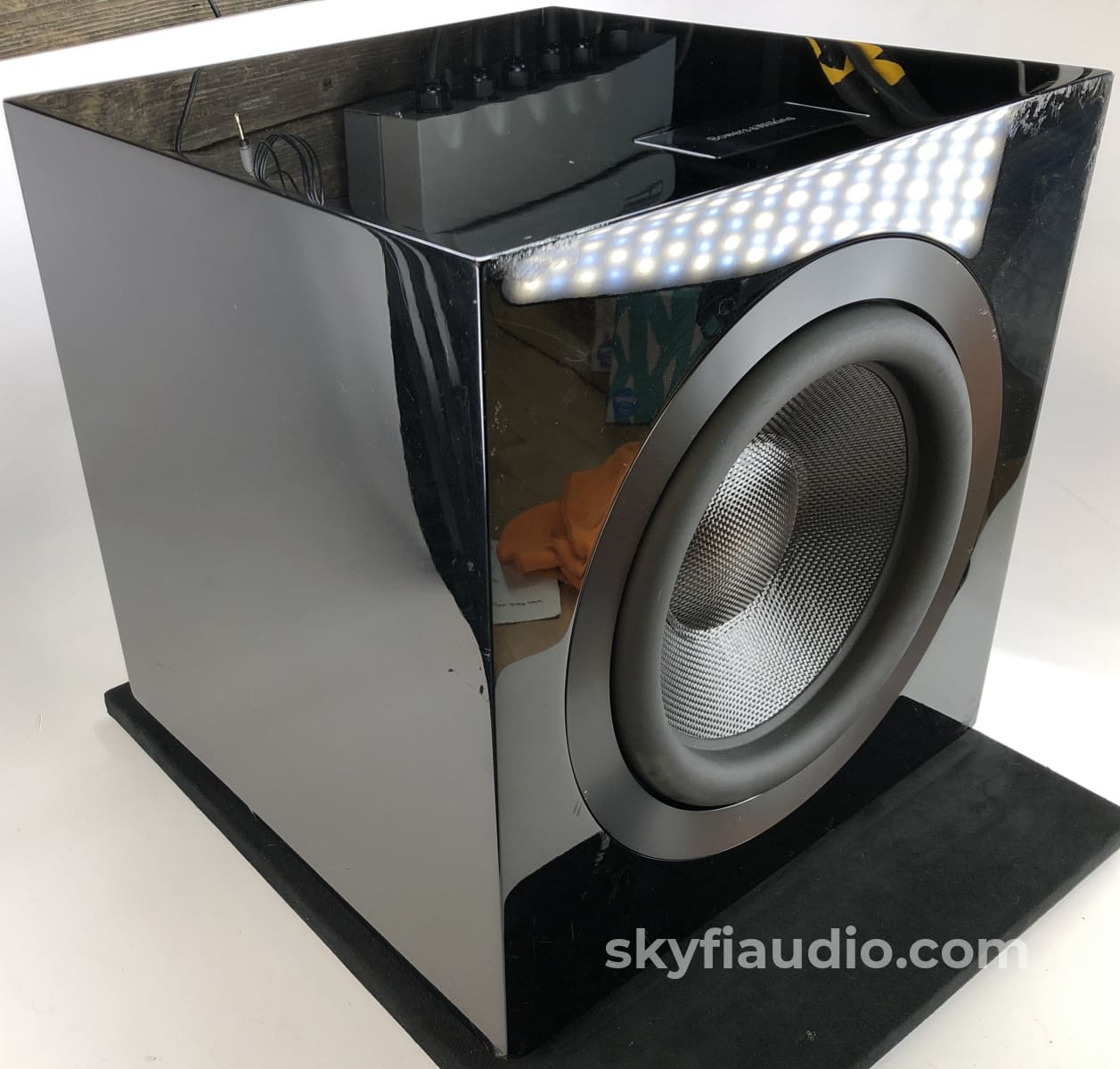 B&W (Bowers & Wilkins) Db4S Subwoofer - Latest Model Bluetooth Speakers