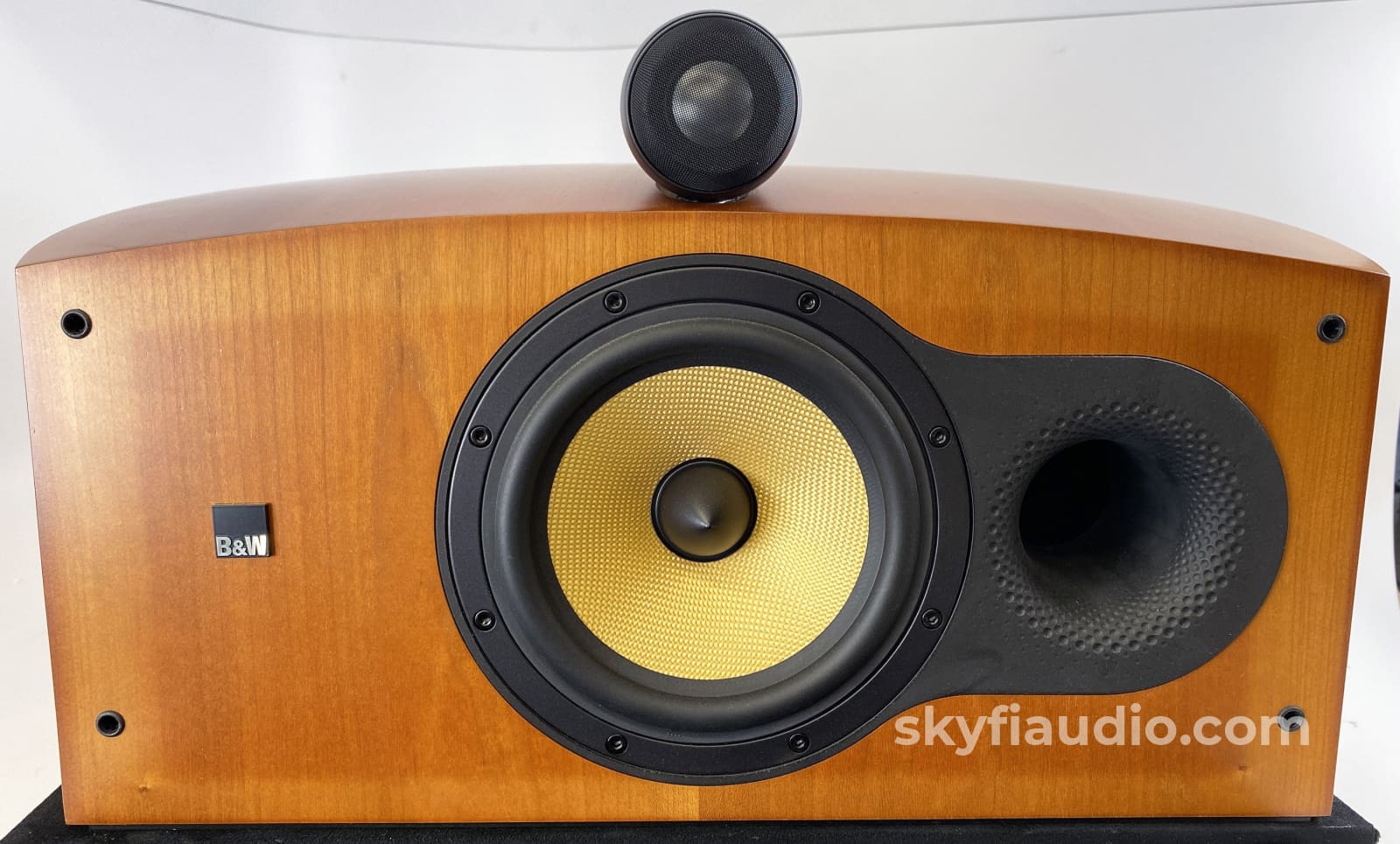 B&W (Bowers & Wilkins) Htm4S Center Channel Speaker In Cherry Speakers