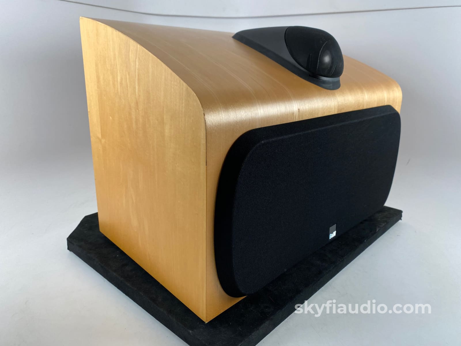 B&W (Bowers & Wilkins) Htm7 Center Channel Speaker Speakers